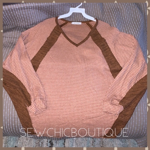 Dolman Sleeve Waffle Knit Loose Fit Top - Picture 5 of 6